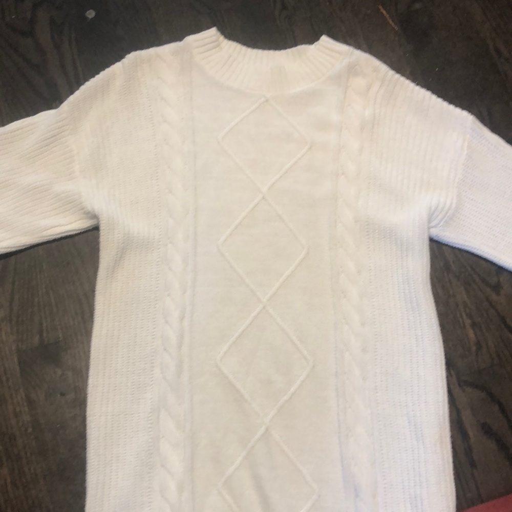 Hollister White Cable Knit Turtleneck Sweater